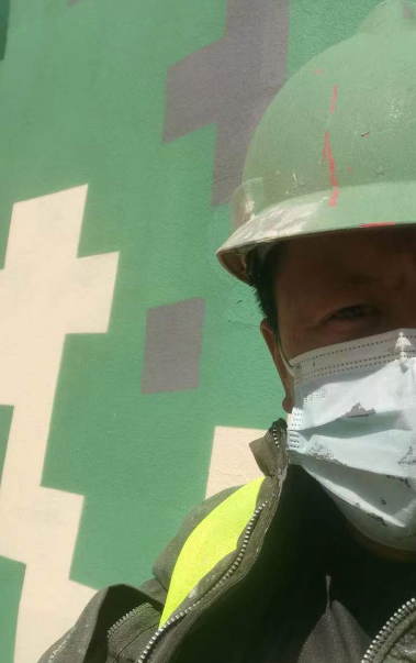 虹口迷彩漆未完全固化；